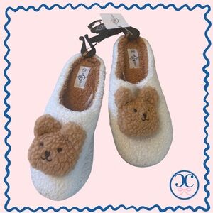 NWT Cozy Bear Women's Slippers - White and Brown